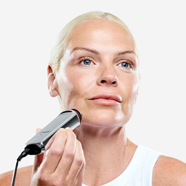 CurrentBody Skin RF Appareil radiofréquence visage
