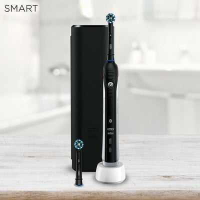 Brosse à dents noire Smart 4 4500N Oral-B + étui de voyage