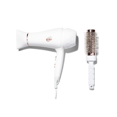 t3-featherweight-luxe-2i-hair-dryer-dry-hair-75-faster