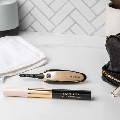 Lash Star Mascara Sculpteur de Cils  à Contrôle Total - noir quantique